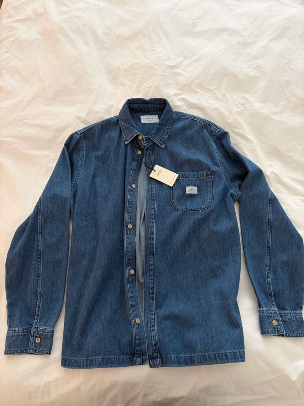 Men's Casual Denim Button-Down Shirt in Dark Blue